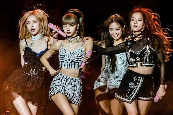 Nữ hoàng YouTube BLACKPINK kiếm bạc tỷ nhờ loạt MV đình đám