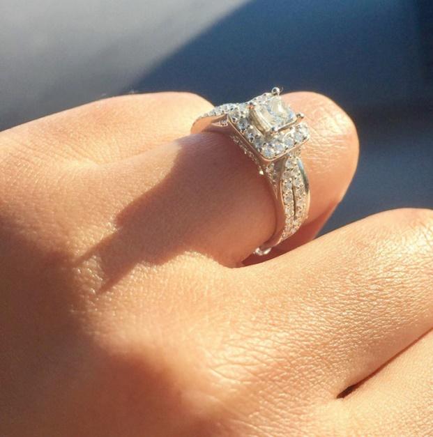 Những cái bóng phản chiếu còn muốn trêu đùa bạn thì nói gì đến tình cảm-13