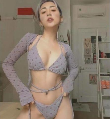 Du Uyên - Cindy Lư đọ body: Nhìn phát biết luôn bad girl - good girl-5