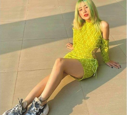 Du Uyên - Cindy Lư đọ body: Nhìn phát biết luôn bad girl - good girl-8