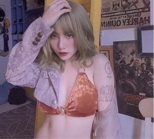 Du Uyên - Cindy Lư đọ body: Nhìn phát biết luôn bad girl - good girl-9