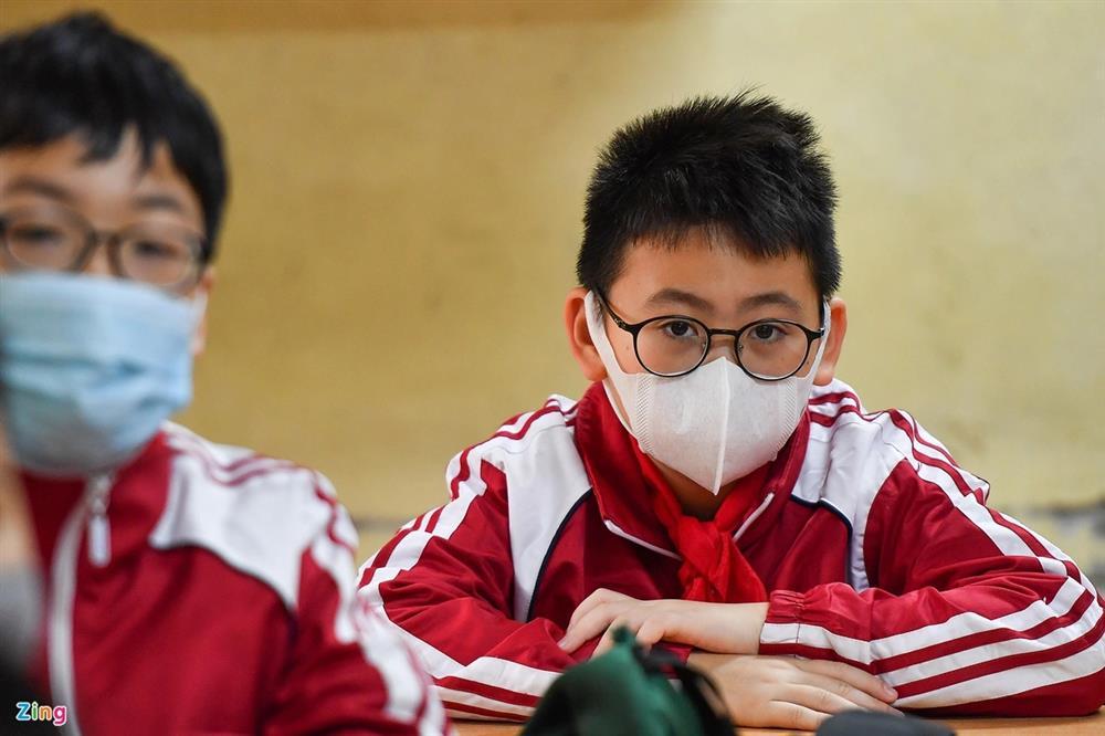 Hà Nội cho học sinh tạm dừng đến trường từ ngày 4/5-1