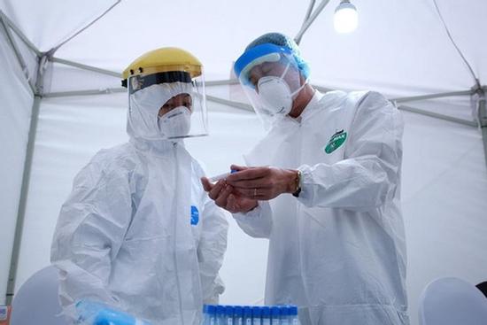 Ca Covid-19 ở Hà Nội bay cùng chuyên gia Trung Quốc đã đi những đâu?