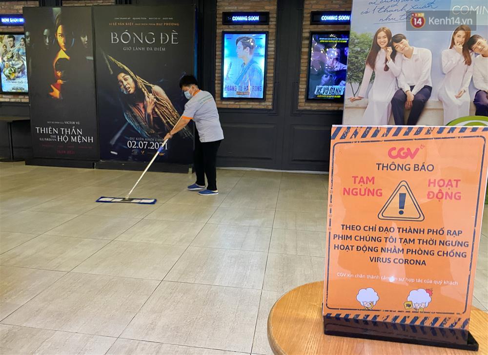 Nhân viên ngậm ngùi tìm việc khác khi rạp phim, massage,… dừng hoạt động để phòng dịch Covid-19-3