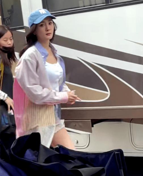 Body Dương Mịch liệu có xuất sắc trong ảnh không chỉnh sửa?-2