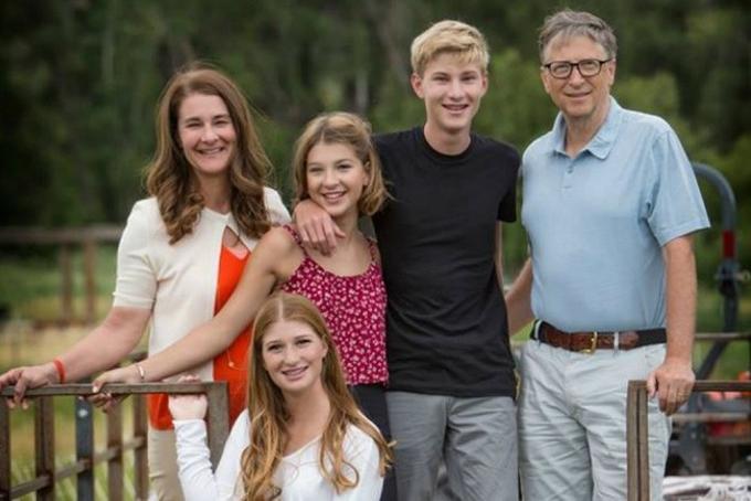 Chân dung người vợ kín tiếng của tỷ phú Bill Gates-1