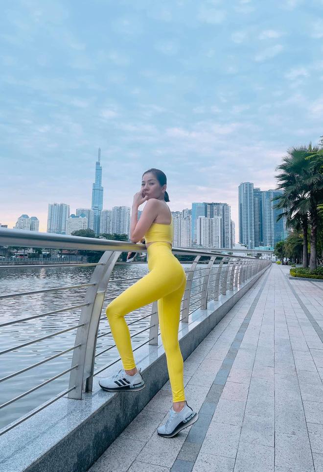 Bị ném đá khi diện bikini tí hon và đây là cách Lệ Quyên đáp trả-10