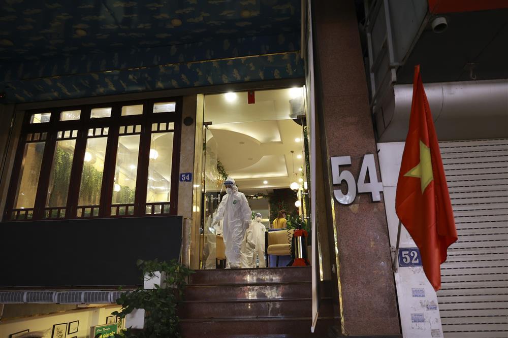 Hà Nội: Đã có kết quả xét nghiệm 23 trường hợp F1 tiếp xúc với bác sĩ nhiễm Covid-19-2