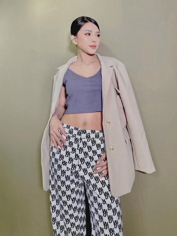 Bị nhắc nhở quá gầy sau đám cưới, vợ Phan Mạnh Quỳnh: Ốm lòi xương càng thích-2