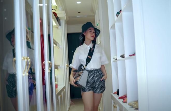 Ái nữ đại gia thủy sản bị stylist riêng cà khịa vụ mua quần đùi 47 triệu-7