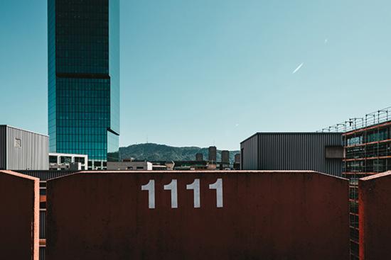 Nhìn thấy những con số giống nhau lặp đi lặp lại, là sự ngẫu nhiên hay điềm báo?