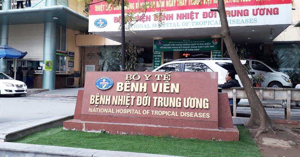 Khử khuẩn sạch sẽ, BV Bệnh Nhiệt đới TW cơ sở Giải Phóng khám bệnh bình thường-1