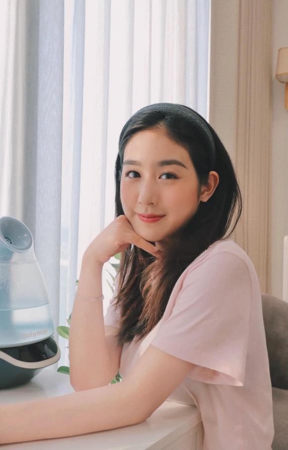 Trang Lou tổ chức tiệc đầy tháng cho con, nhan sắc mẹ bỉm sữa gây chú ý-4