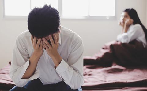 Thói quen lạ của vợ khi ân ái khiến tôi chạnh lòng, xót xa-1