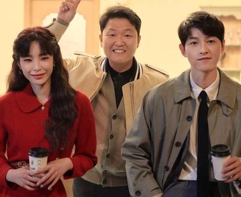 Song Joong Ki sau bao năm bất ngờ nhận lời đóng MV ca nhạc