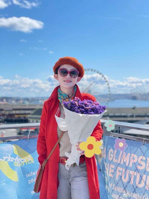 Rộ tin Bill Gates cặp tiếp viên hàng không xinh đẹp, vợ bất lực đòi ly hôn-2