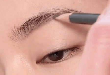 Lông mày phù hợp F5 gương mặt thần kỳ hơn cả phẫu thuật thẩm mỹ-8