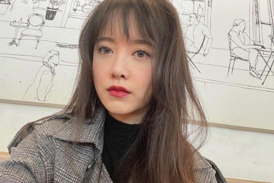 'Nàng cỏ' Goo Hye Sun mong công chúng tha thứ cho chồng cũ