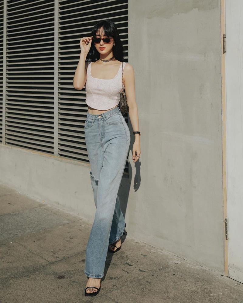Street style: Võ Hoàng Yến hóa nàng thơ - Minh Triệu diện áo khoét ngực chất chơi-4