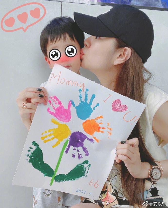 Ngoại hình con gái An Dĩ Hiên-1