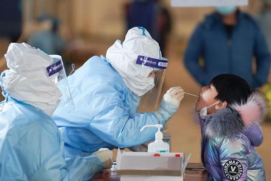 Sáng 8/5, cả nước ghi nhận thêm 15 ca mắc Covid-19 trong cộng đồng