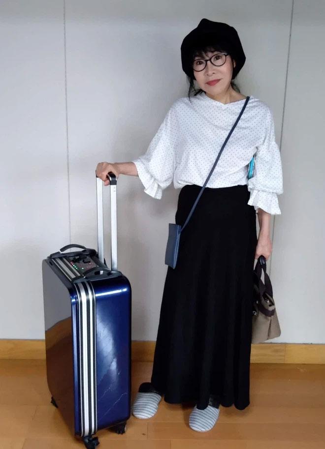 Xôn xao chàng trai 37 tuổi kết hôn với bà chủ quán ăn 62-2