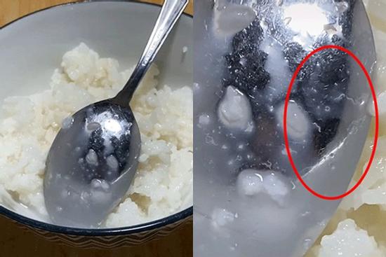 Việt Nam có một loại gia vị đầy 'giòi' ngọ nguậy nhưng ai cũng khẳng định: Thế mới ngon!