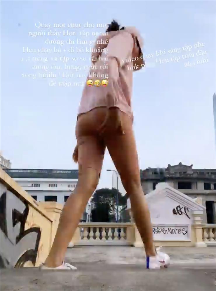 HHen Niê gây lú vì tưởng không mặc quần khi đi thiện nguyện-9