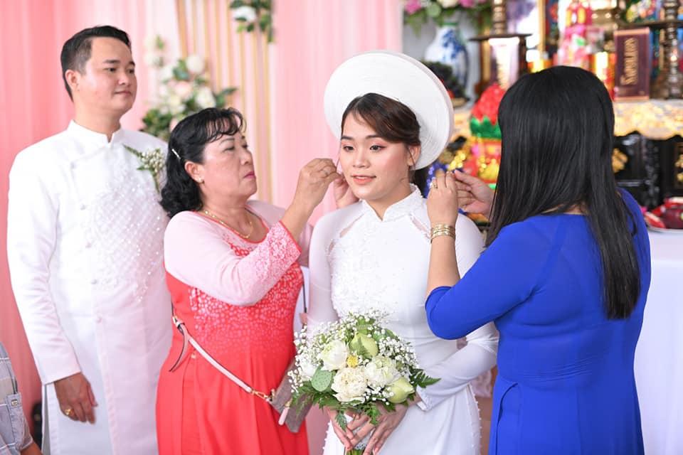 Full ảnh ăn hỏi thánh sún Ngân Thảo, chú rể âu yếm ngọt lịm tim-8