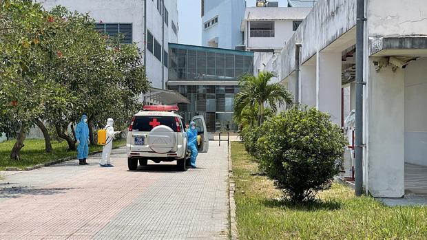 Huế phát hiện thêm ca thứ 3 dương tính là nhân viên thẩm mỹ viện ở Đà Nẵng-1