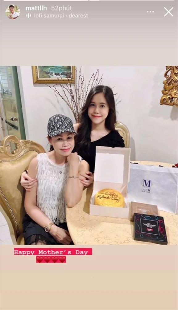 Matt Liu đăng ảnh mẹ ngày càng trẻ trung, em gái đứng cạnh cũng chiếm spotlight-1