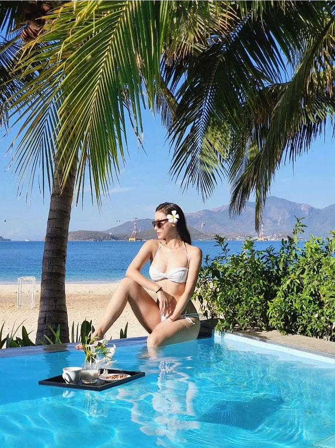 MC Minh Hà chào hè bỏng mắt, đến nỗi Quỳnh Nga vào đòi ngất-5