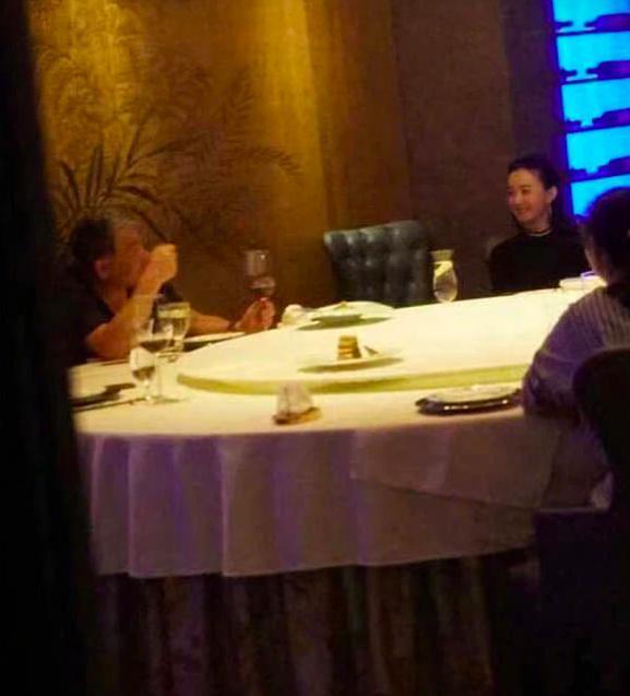 Phùng Thiệu Phong tung clip Triệu Lệ Dĩnh ngoại tình, khóc lóc xin tha thứ?-3