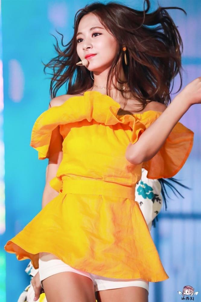 Những cú hất tóc làm nên tên tuổi mỹ nhân idol đình đám Kpop-6