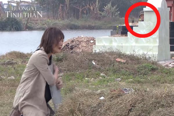 Hương Vị Tình Thân tập 15: Tán anh hơi khó, Thy quay xe quẹo lựa em trai-2