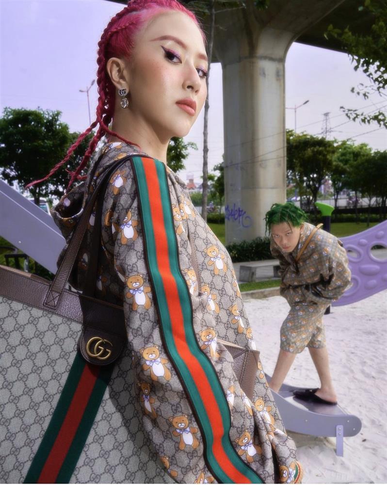 Sao Việt lăng-xê mốt make up mắt xanh đỏ lòe loẹt như thập niên 90s-9