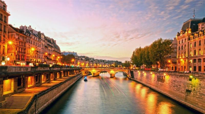 Du lịch Paris, nhất định bạn phải đến những nơi này-13