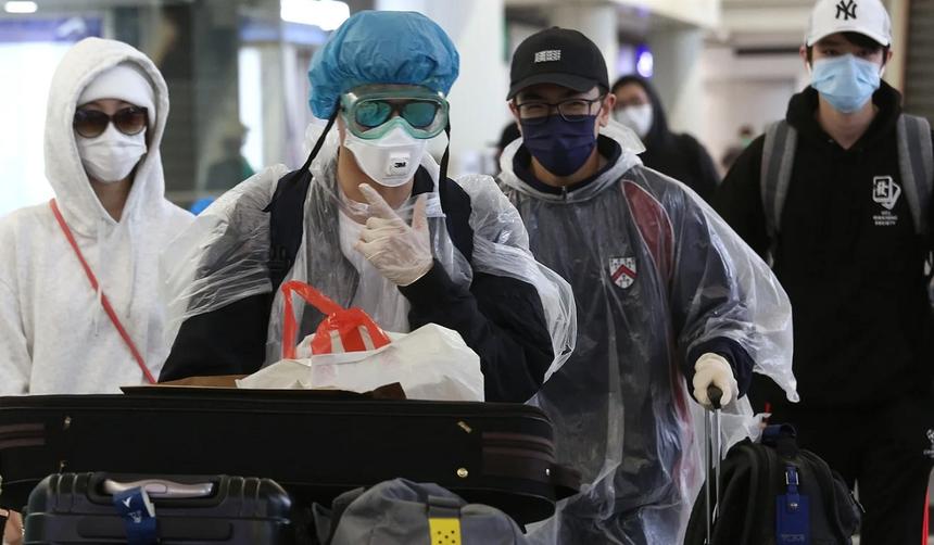 Tôi du học nhưng không khác gì ở Việt Nam vì mắc kẹt trong ký túc xá-1