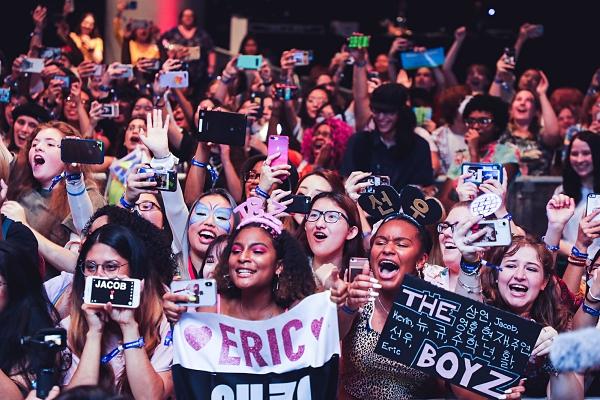 Lòng trung thành được tính bằng tiền của fan Kpop-4