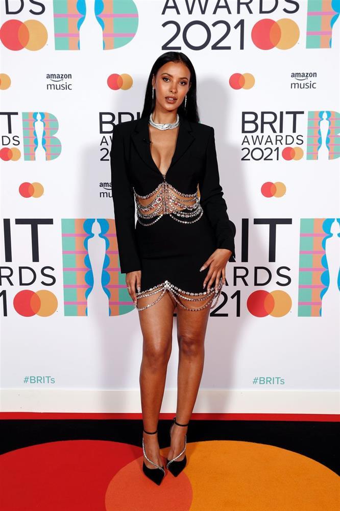 Dàn mỹ nhân chuộng váy xẻ ngực sâu tại Brit Awards 2021-4