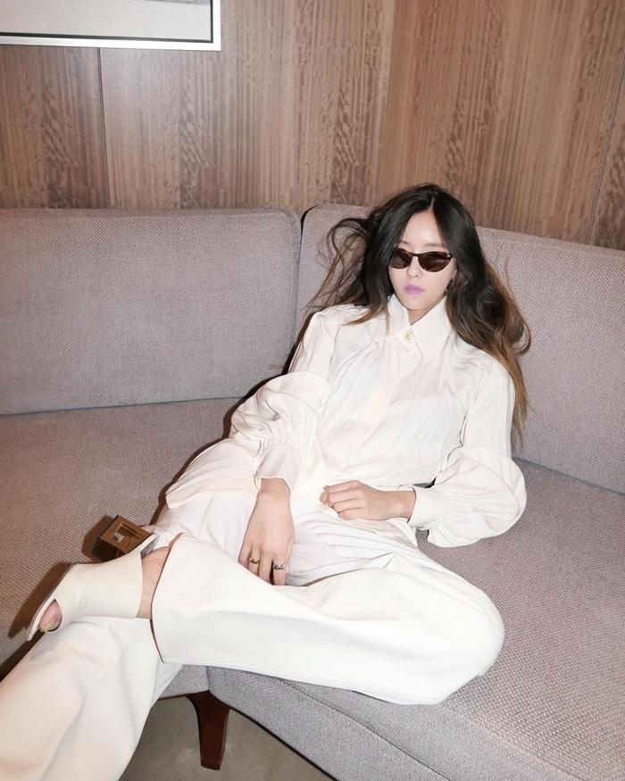 Đây chính là kiểu áo sang chảnh đang được dàn sao Việt Hàn thi nhau diện-8