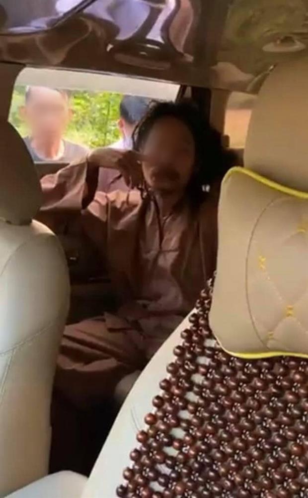 Chuyện khó tin: Vợ miệt mài tìm chồng suốt 11 năm và cái kết ngọt nhờ một clip-6