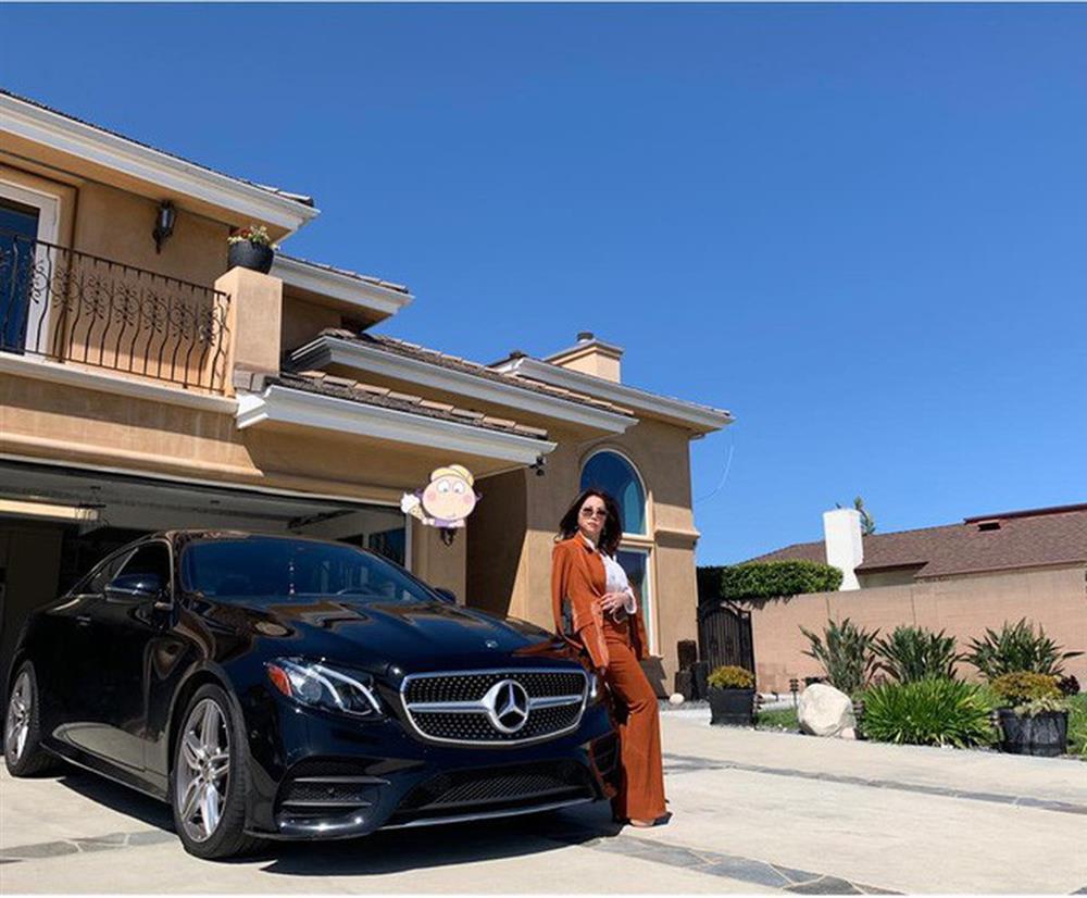 Ảnh hiếm của bộ 3 chị em tỷ phú đình đám showbiz Việt-8