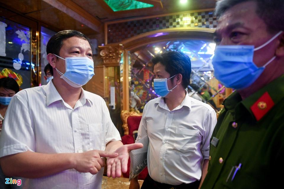 TP.HCM lập chốt kiểm soát chống dịch ở mọi cửa ngõ từ 0h ngày 15/5-1