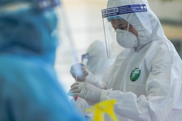 Ghi nhận 4 ca dương tính với SARS-CoV-2, là sinh viên Đại học Y - Dược Thái Bình-2