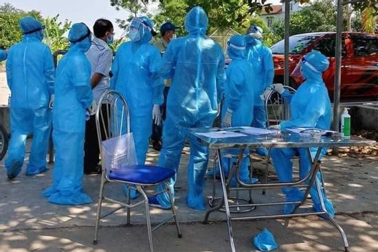 Trưa 13/5, số ca Covid-19 mới lại tăng ở nhiều tỉnh, thành phố