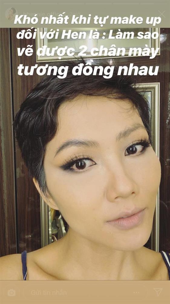 Cười ngất: HHen Niê thổi bay 1 mảng lông mày vì tỉa quá tay-4