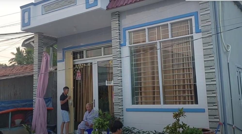 Vừa xây nhà, tậu xế hộp, thánh sún Ngân Thảo chuẩn bị gia nhập showbiz?-5