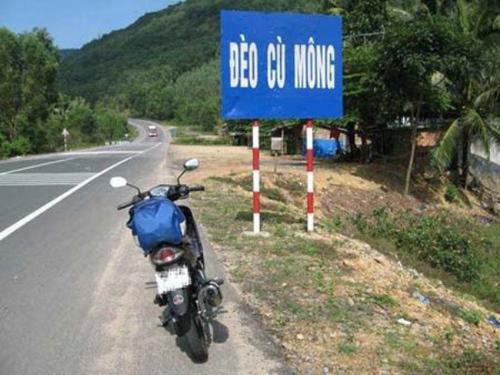 Méo mặt với 7749 địa điểm có tên gọi như một trò đùa, đánh đố du khách-2