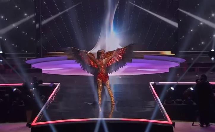 Khánh Vân diễn quốc phục Kén Em xuất sắc tại Miss Universe 2020-16